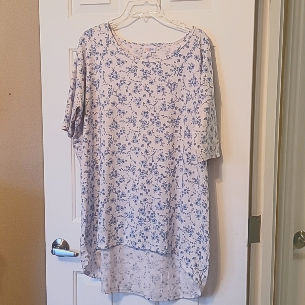 LULAROE IRMA LARGE EUC
